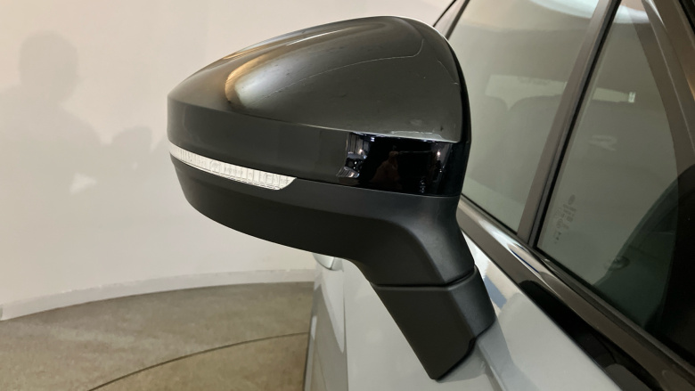 Volkswagen Touareg 3.0 V6 TDI 4Motion 286 Black Edition 5dr Tip Auto Diesel Estate